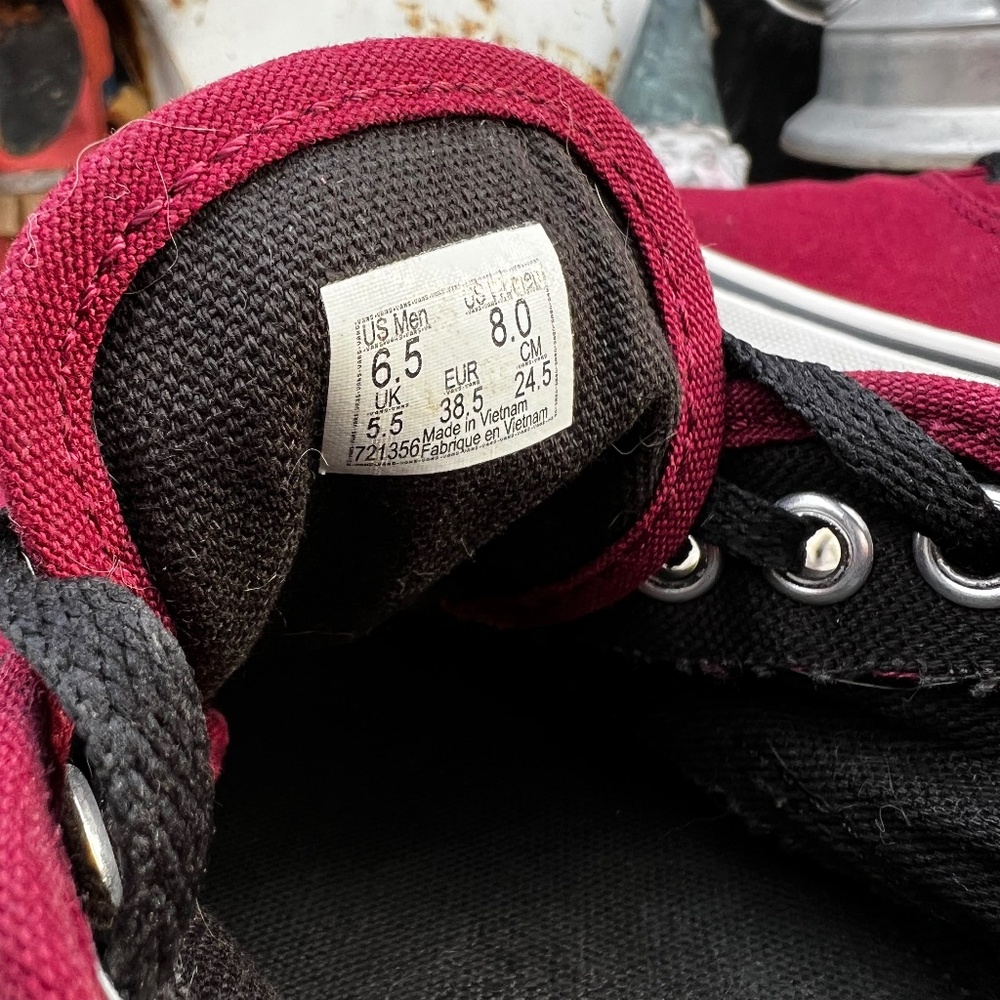 Vans Authentic Low Shoe - Picture 7 of 7